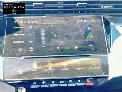 Photo 27 Peugeot 408  PureTech 130 ch S&S EAT8