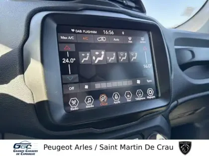 Photo 17 Jeep Renegade  1.3 Turbo T4 240 ch PHEV AT6 4xe eAWD