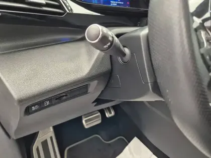 Photo 23 Peugeot 308  PHEV 225 e-EAT8