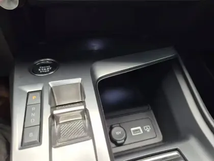 Photo 13 Peugeot 308  PHEV 225 e-EAT8