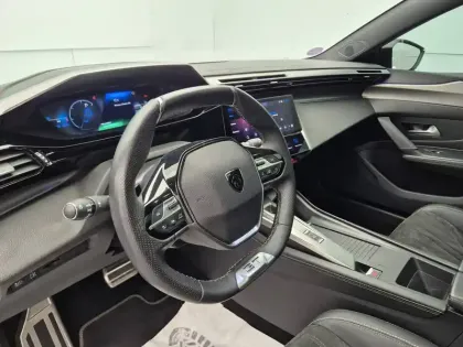 Photo 11 Peugeot 308  PHEV 225 e-EAT8