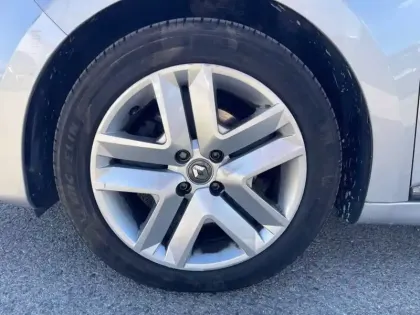 Photo 8 Renault Clio  Blue dCi 85