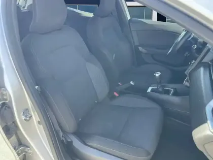 Photo 18 Renault Clio  Blue dCi 85