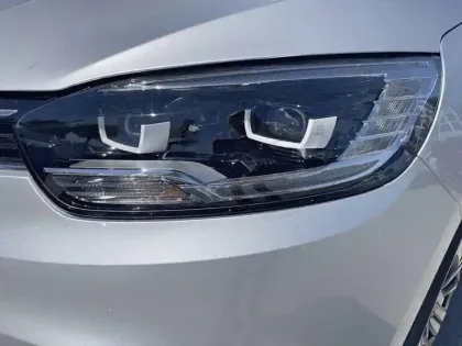 Photo 10 Renault Scenic  TCe 140 FAP EDC - 21