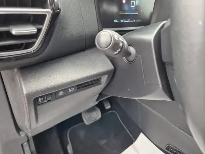 Photo 22 Citroën C4 e- 136 ch Automatique