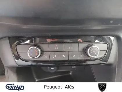 Photo 17 Opel Corsa  1.2 Turbo 100 ch BVA8