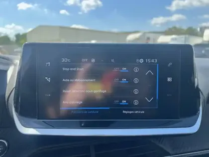 Photo 12 Peugeot 208  PureTech 100 S&S BVM6