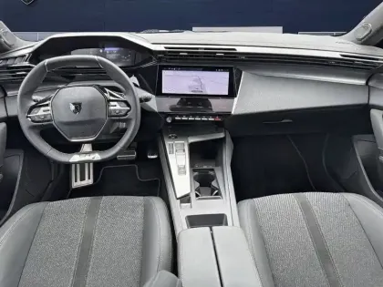 Photo 12 Peugeot 308  Hybrid 136 e-DCS6