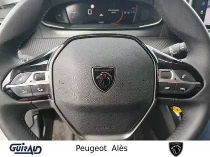 Photo 18 Peugeot 208  PureTech 100 S&S BVM6