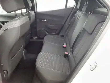 Photo 11 Peugeot 2008  PureTech 100 S&S BVM6