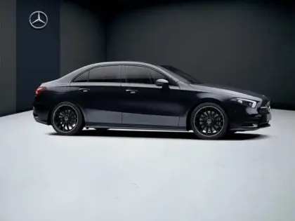 Photo 16 Mercedes Classe A 250 e Berline AMG Line