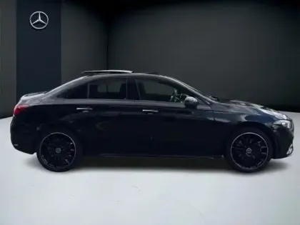 Photo 26 Mercedes Classe A 250 e Berline AMG Line