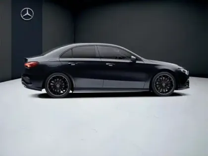 Photo 18 Mercedes Classe A 250 e Berline AMG Line