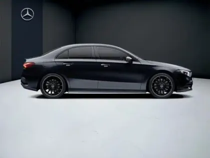 Photo 5 Mercedes Classe A 250 e Berline AMG Line