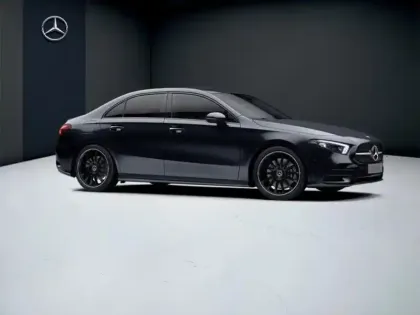 Photo 15 Mercedes Classe A 250 e Berline AMG Line