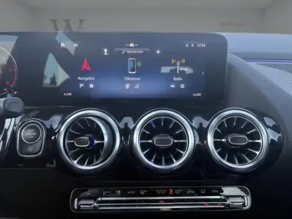 Photo 14 Mercedes Classe B 200 d AMG Line