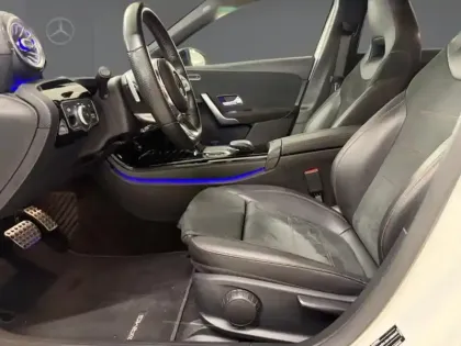 Photo 12 Mercedes Classe A 200 AMG Line