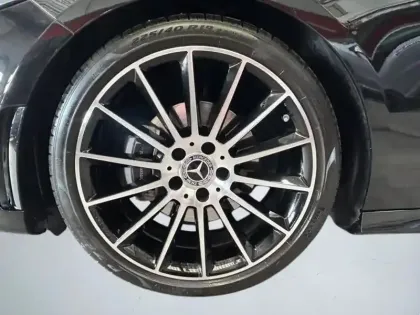 Photo 8 Mercedes Classe A 200 AMG Line