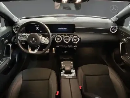 Photo 10 Mercedes Classe A 200 AMG Line