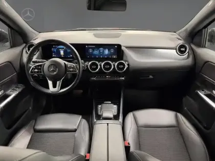 Photo 14 Mercedes GLA 200 d Progressive Line