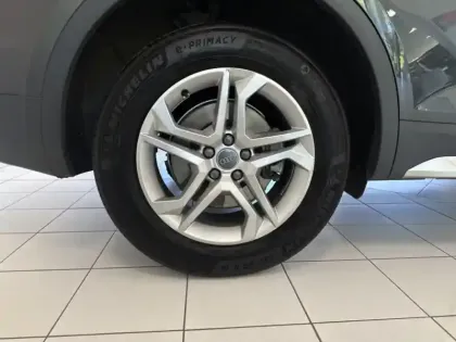 Photo 12 Audi Q5 Quattro 2.0 190 ch S-tronic7 T