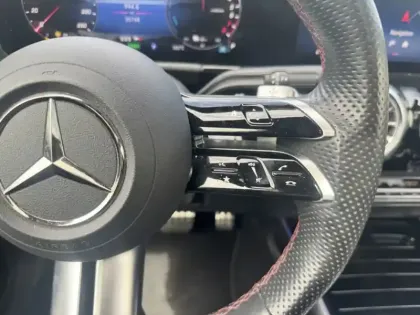 Photo 16 Mercedes GLA 250 e AMG Line