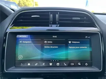 Photo 12 Jaguar F-Pace 2.0 D - 180 CH  AWD BVA8