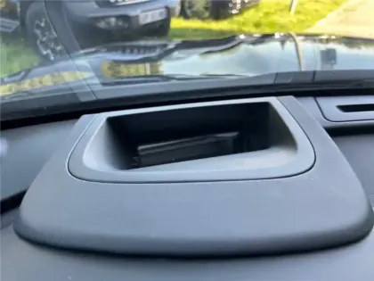 Photo 11 Jaguar F-Pace 2.0 D - 180 CH  AWD BVA8