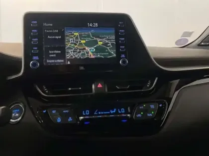 Photo 9 Toyota C-HR HYBRIDE MC19 1.8L Dynamic