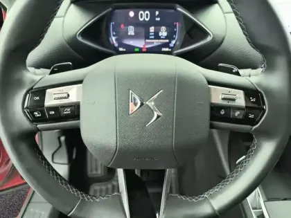 Photo 18 DS DS 3  BlueHDi 130 EAT8 Rivoli