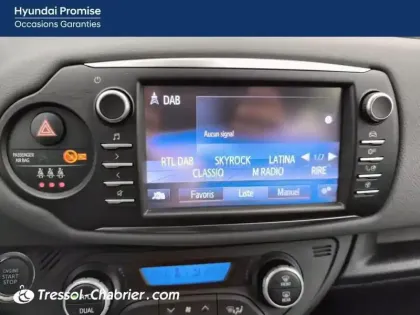 Photo 10 Toyota Yaris  70 VVT-i 20eme anniversaire