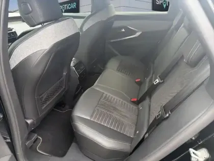 Photo 22 Peugeot 3008  Hybrid 145 e-DCS6 GT