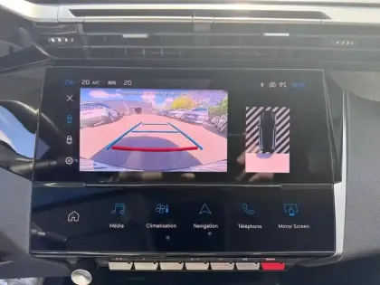 Photo 25 Peugeot 308  PHEV 180 e-EAT8 Allure Pack