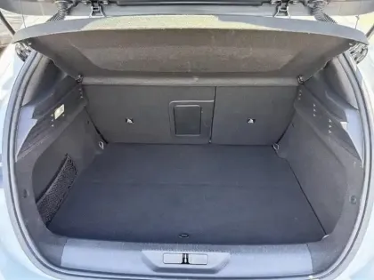 Photo 7 Peugeot 308  PHEV 180 e-EAT8 Allure Pack