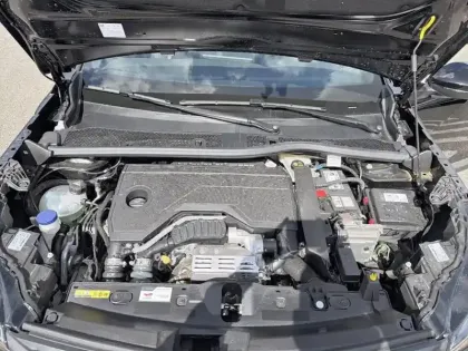 Photo 6 Peugeot 2008  Hybrid 145 e-DCS6 Allure