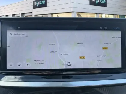 Photo 10 Peugeot 2008  Hybrid 145 e-DCS6 Allure