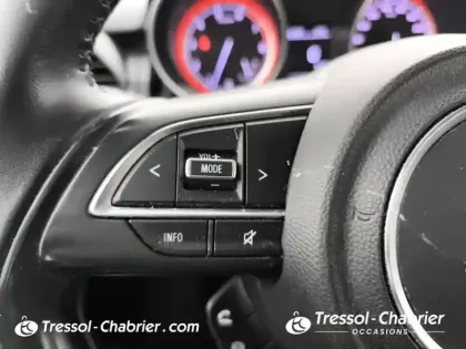 Photo 18 Suzuki Swift  1.2 Dualjet Hybrid Avantage