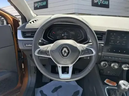 Photo 11 Renault Captur  TCe 90 Intens