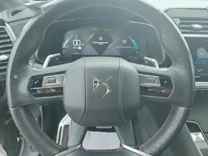 Photo 14 DS DS 7  Crossback E-TENSE 225ch Performance Line +