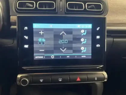 Photo 11 Citroën C3  1.2 PureTech 83ch S&S Shine Pack 123g