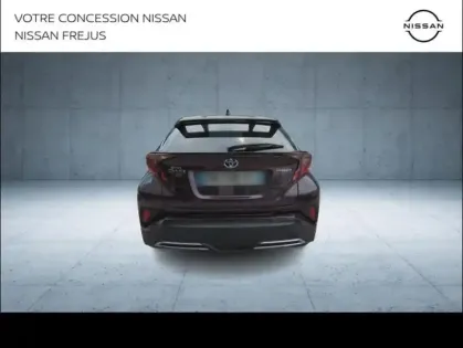 Photo 6 Toyota C-HR  2.0 Hybride 184ch Collection E-CVT