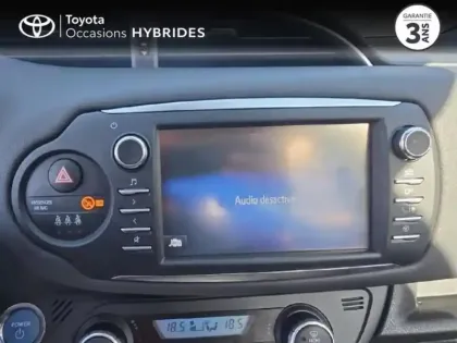 Photo 6 Toyota Yaris  100h Dynamic 5p RC18