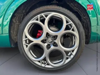 Photo 9 Alfa Romeo Tonale  1.5 Hybrid 160ch Tributo Italiano TCT