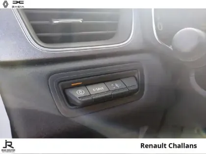 Photo 13 Renault Captur  1.6 E-Tech hybride 145ch Techno