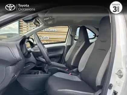 Photo 10 Toyota Aygo  X 1.0 VVT-i 72ch Dynamic