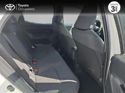 Photo 6 Toyota Yaris  116h Design 5p MC24
