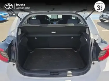 Photo 9 Toyota Yaris  116h Design 5p MC24