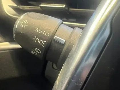 Photo 14 Peugeot 308  1.2 PureTech 130ch S&S Allure Pack EAT8