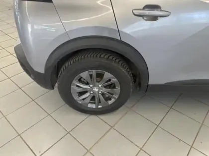 Photo 11 Peugeot 2008  e- 136ch Style