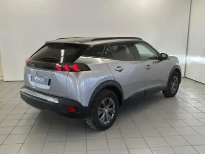 Photo 9 Peugeot 2008  e- 136ch Style